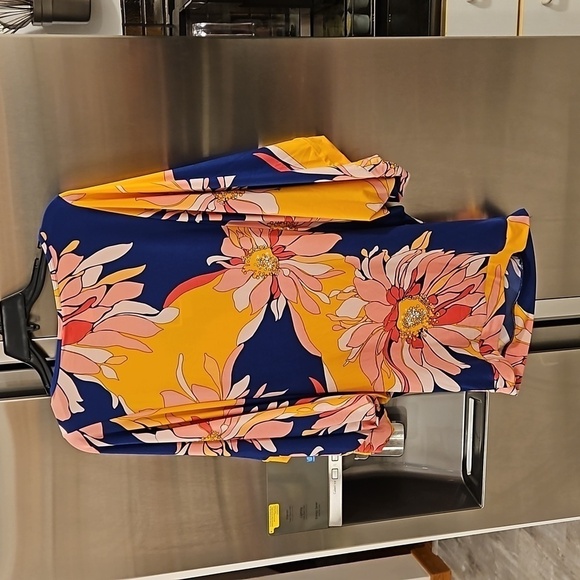 💕TRINA TURK💕 Breeze Dress ~ Multi-Color Floral Print Small S NWT - Picture 10 of 15